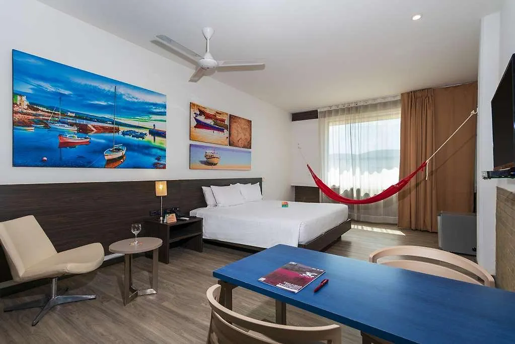 Pop Art Hotel Clc Mamonal Cartagena