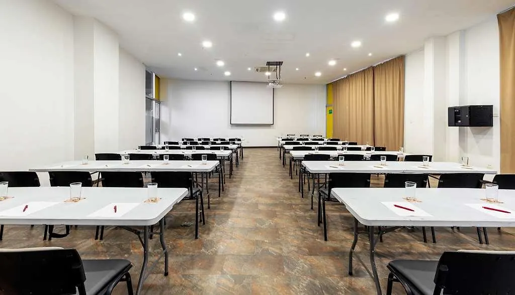 Pop Art Hotel Clc Mamonal Cartagena